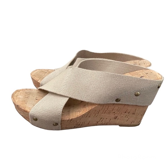 Lucky Brand Tan Sandals - 4” Heel - 8.5 - Picture 2 of 8